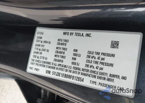 2024 Tesla Model 3 Long Range Dual Motor All-Wheel Drive z USA, uszkodzony, nr VIN 5YJ3E1EB8RF812854